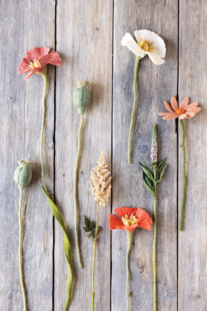 Felt Wool Flower | Gry & Sif - Poppy Flower Coral