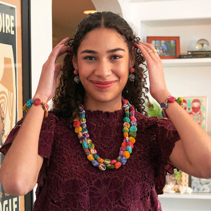 Kantha Betty pakabinami auskarai