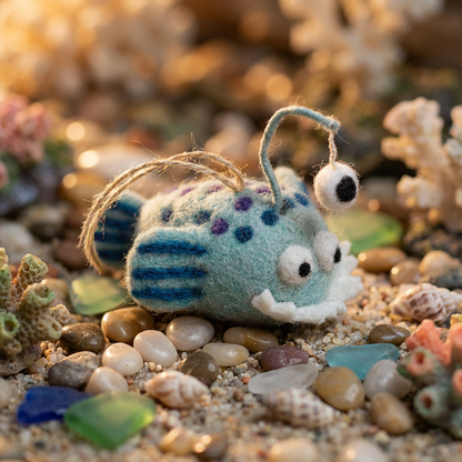 Filcētais Finnigan — karājamais zivs rotājums | Felt So Good