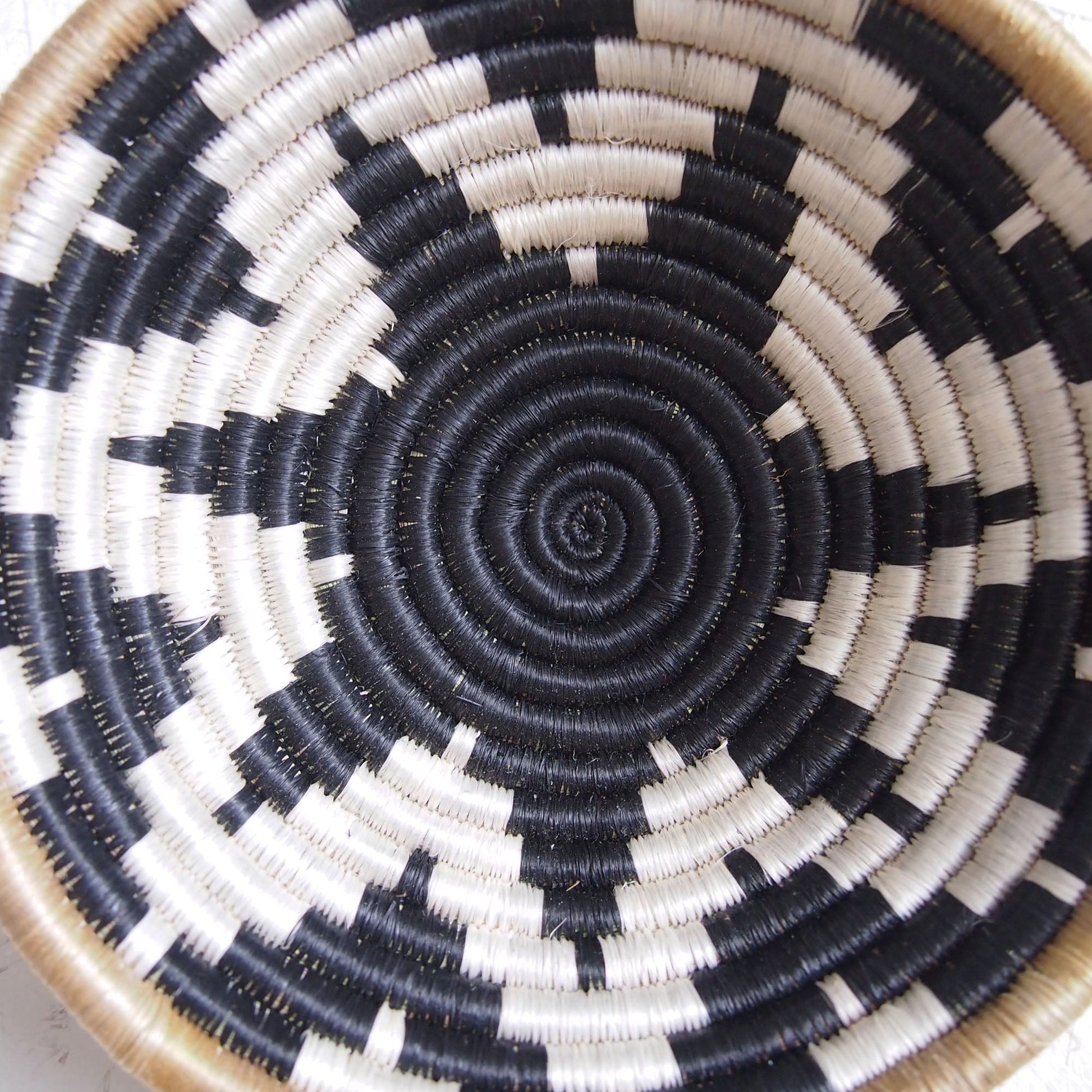 Small Sisal & Sweetgrass Bowl | Chwele-Amsha-RAUHA Crafts