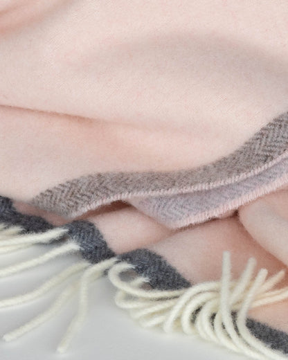 Plaid morbido in Merino e Cashmere | MoST - Milano Rosa Orlo
